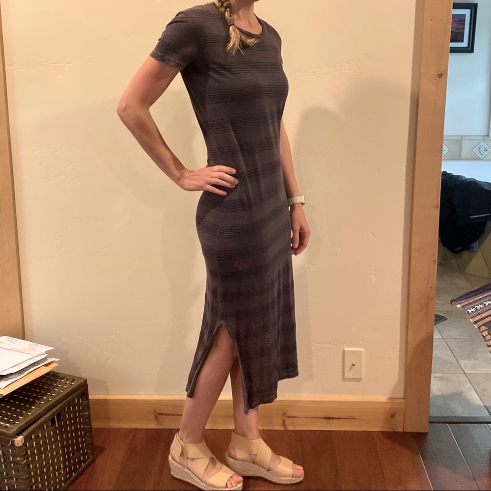 Stateside 100% linen stretchy t shirt maxi dress